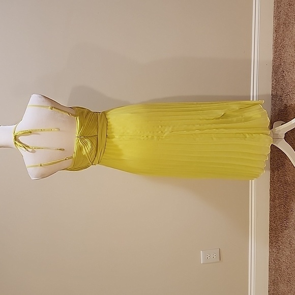 ASOS dress. - Picture 4 of 11
